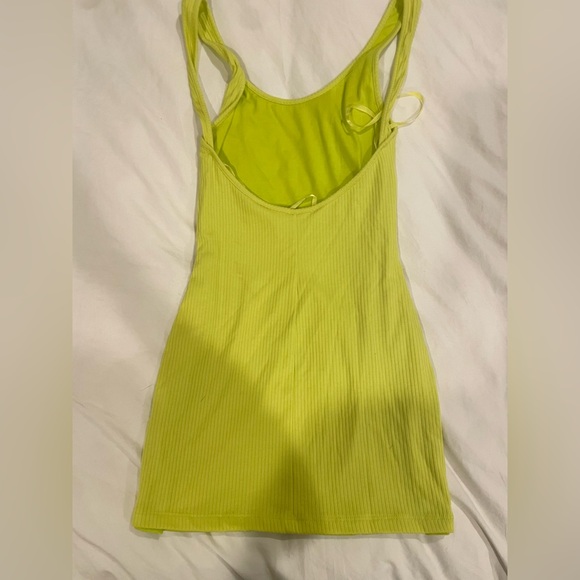 Kourtney backless mini dress in Chartreuse - Picture 6 of 7